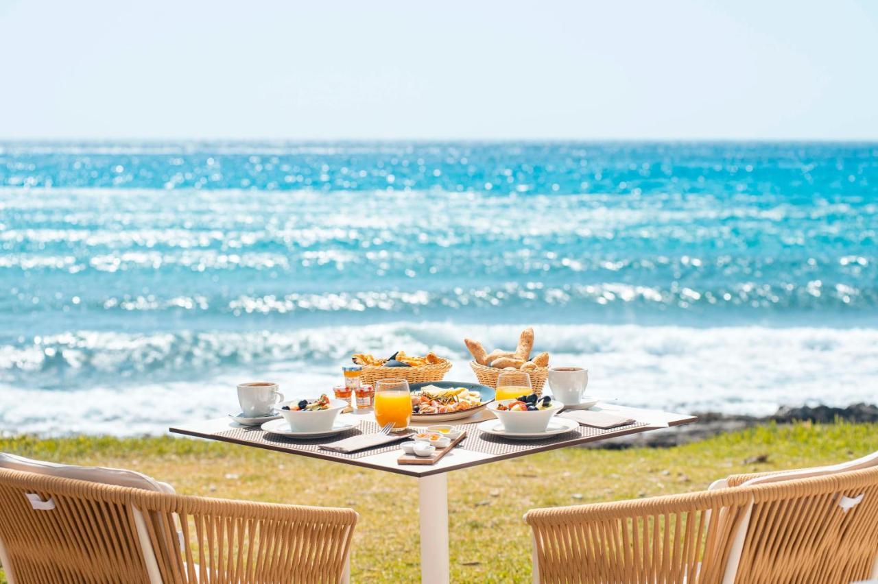 Melbeach Hotel & Spa - Adults Only Canyamel  Bagian luar foto
